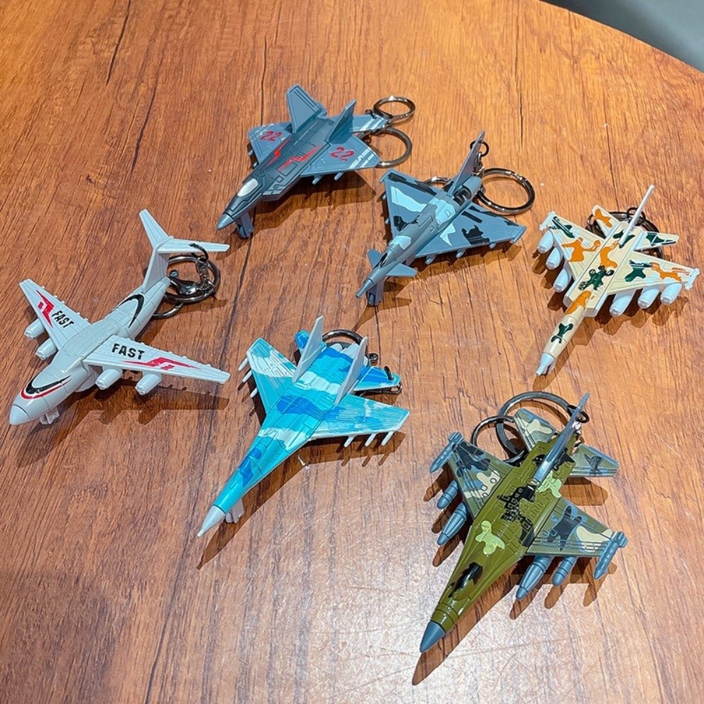 新しい戦闘機のキーチェーン。合金製のバッグチャーム。漫画風の - Xcm Chain のレビューと価格